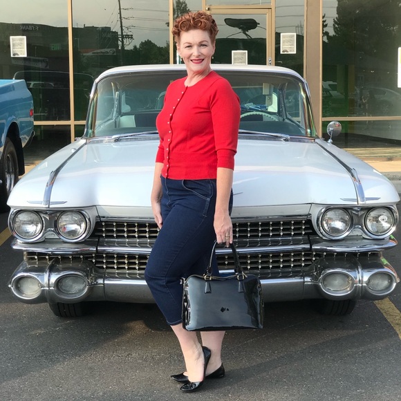 Meet your Posher, Trixie - Picture 3 of 3